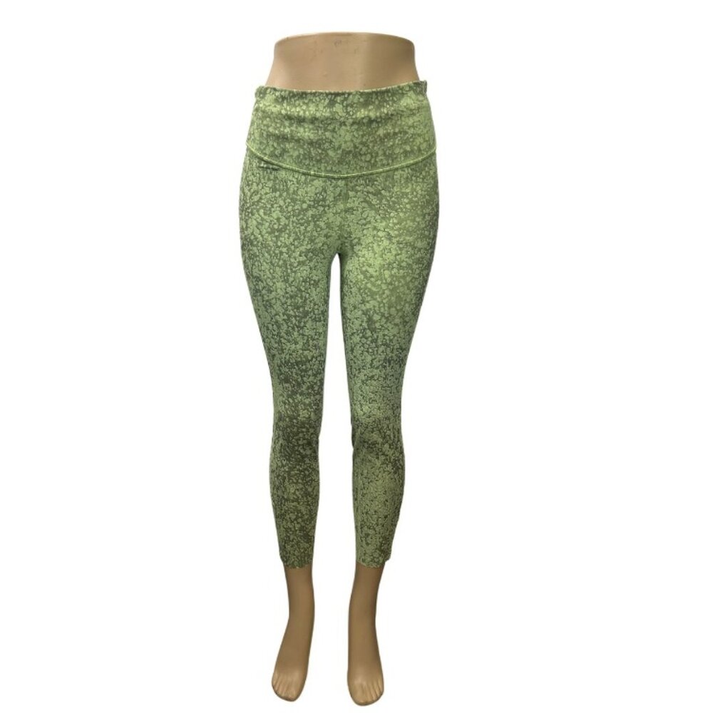 Lululemon Contour Fit Tight Leggings – Performance & Comfort